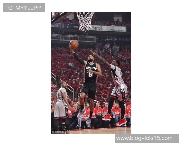 2004年NBA季后赛火箭对马刺的精彩对决及最终结果分析